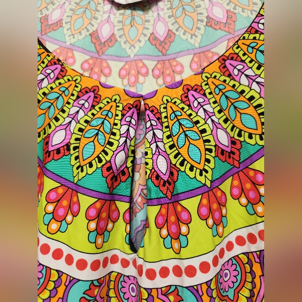 Trina Turk Tunic - Picture 4 of 5